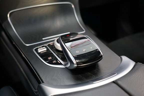 Mercedes-Benz GLC220 d 21 of 30