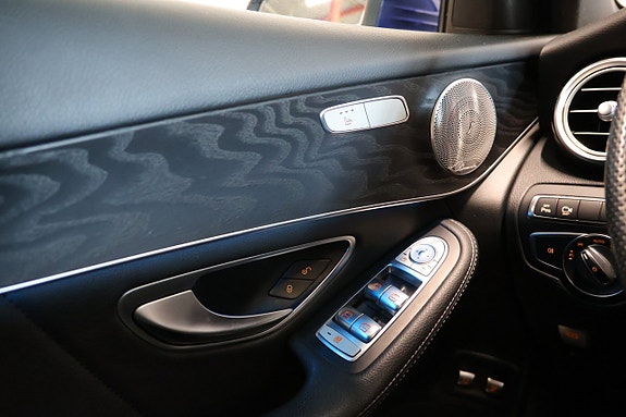Mercedes-Benz GLC220 d 20 of 30