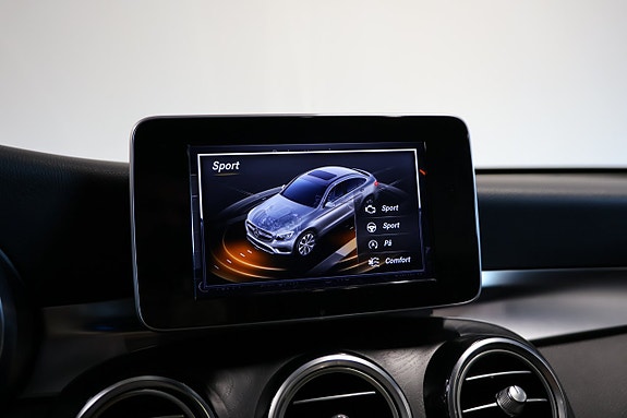 Mercedes-Benz GLC220 d 26 of 30