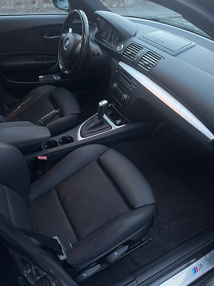 BMW 120d 5 of 7