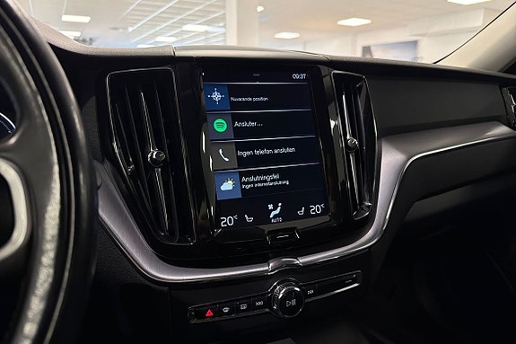 Volvo XC60 15 of 27