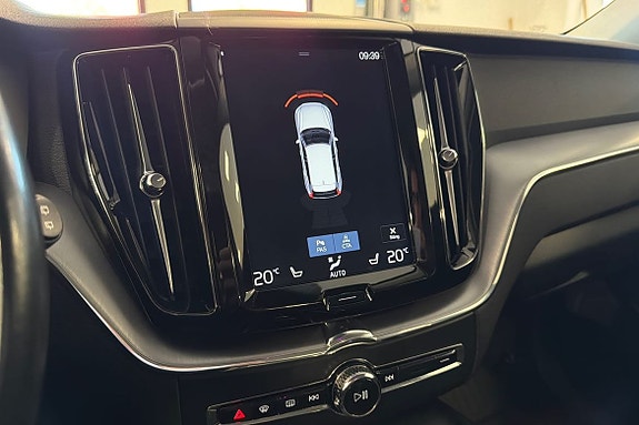 Volvo XC60 21 of 27