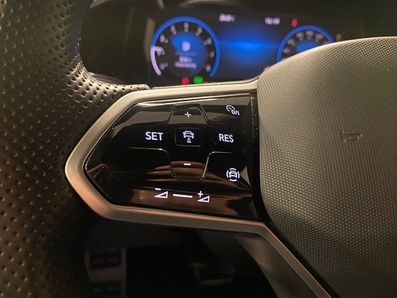 Volkswagen Golf I 9 of 14