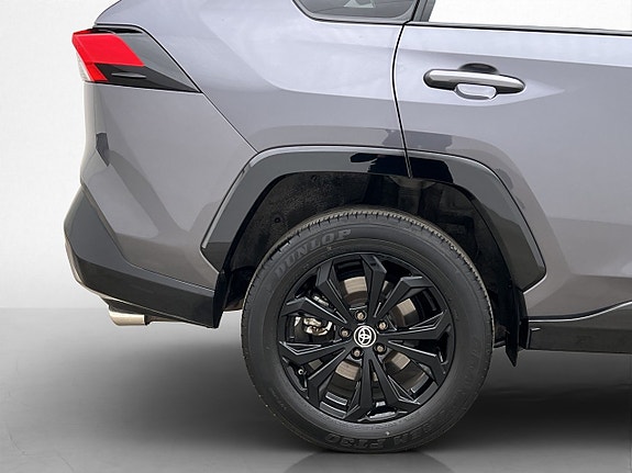 Toyota RAV4 29 of 30