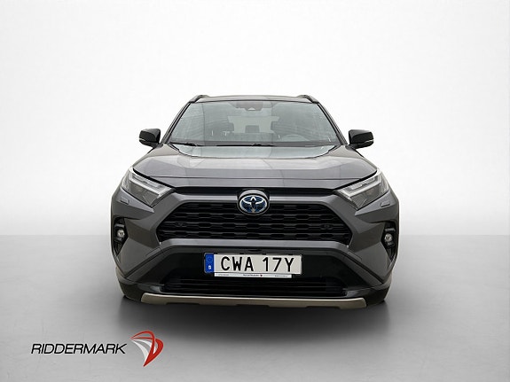 Toyota RAV4 2 of 30