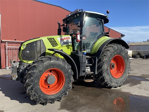 CLAAS Axion 830 Cmatic 2 of 5