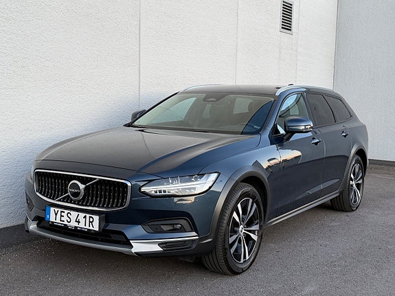 Volvo V90 Cross Country 14 of 25