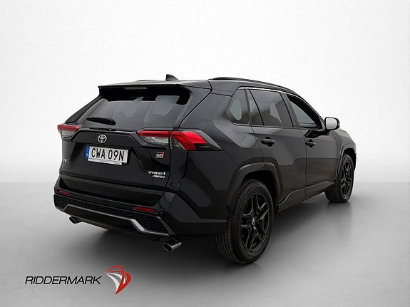 Toyota RAV4 8 of 30