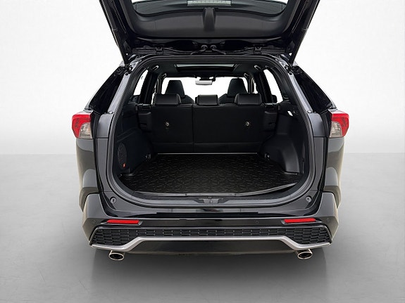 Toyota RAV4 30 of 30