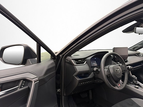 Toyota RAV4 10 of 30