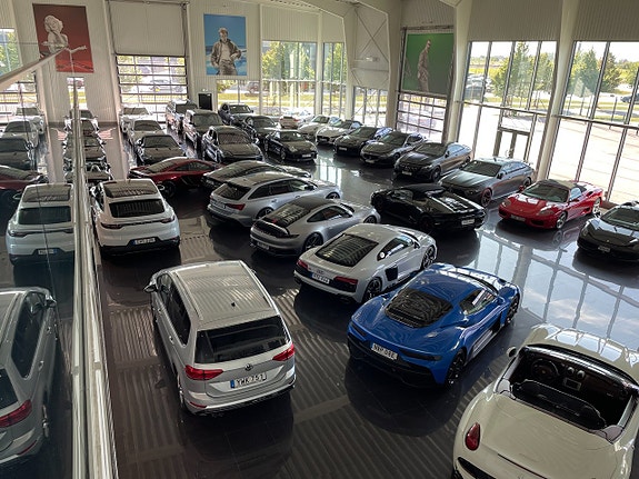 Volkswagen Touran 6 of 15