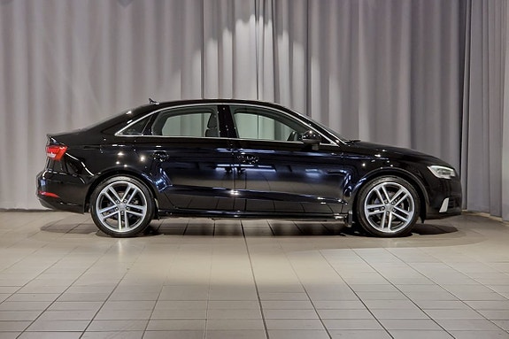 Audi A3 4 of 14