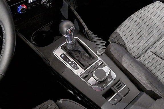 Audi A3 13 of 14