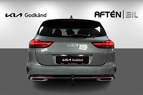 Kia Ceed 7 of 25