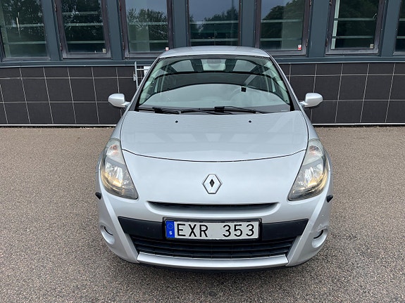 Renault Clio 2 of 20