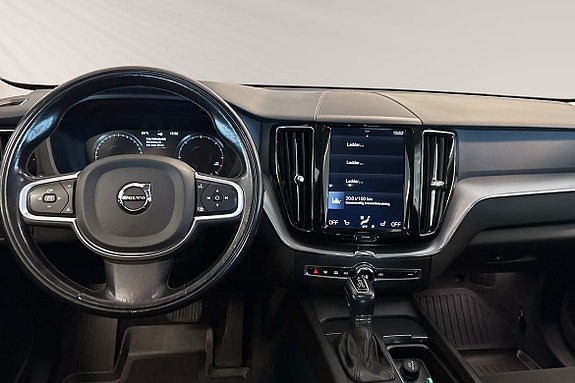 Volvo XC60 9 of 25
