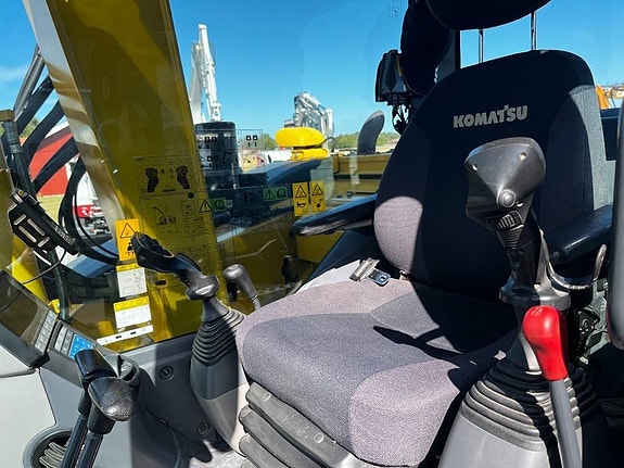 Komatsu PC 78 US 5 of 6