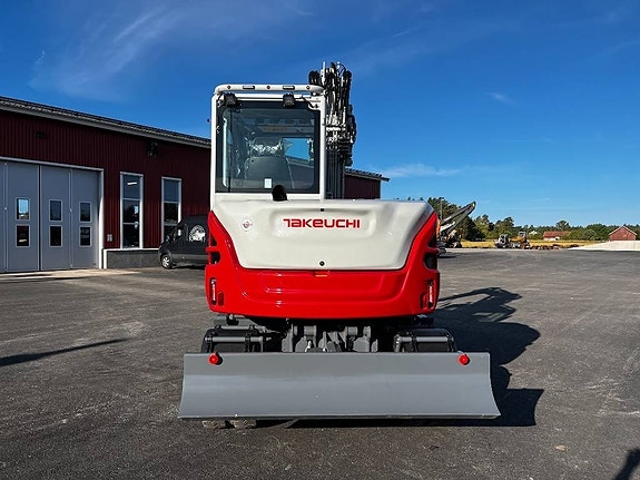 Takeuchi TB 370 W 5 of 8