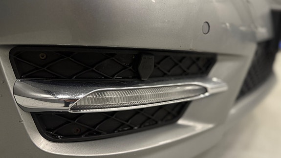 Mercedes-Benz C200 10 of 28