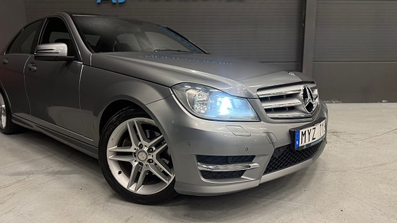 Mercedes-Benz C200 3 of 28