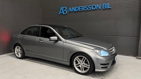 Mercedes-Benz C200 4 of 28