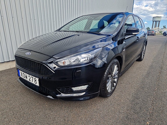Ford Focus 4 of 11