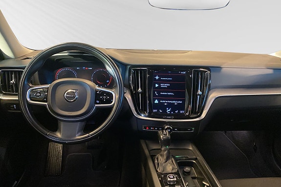 Volvo V60 18 of 30