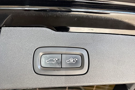 Volvo V60 30 of 30