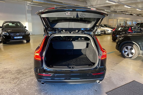 Volvo V60 28 of 30