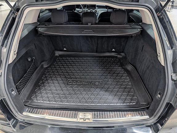 Mercedes-Benz C250 11 of 14