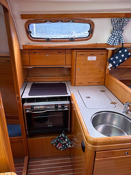 Bavaria 30 Cruiser -06 – grunda kölen 1,45 m 8 of 16