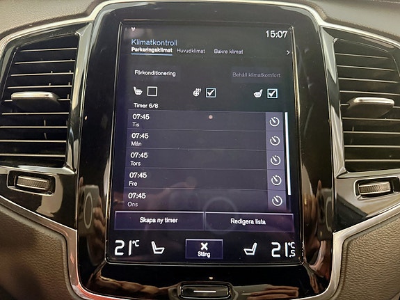 Volvo XC90 20 of 27