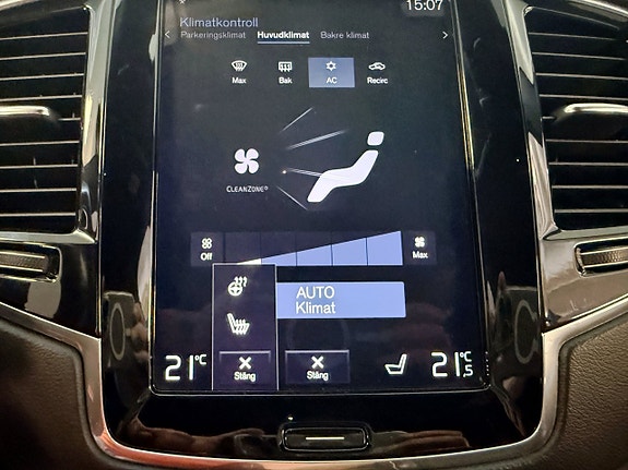 Volvo XC90 21 of 27