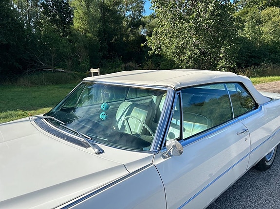 Cadillac Deville 10 of 20