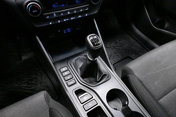 Hyundai Tucson 18 of 22