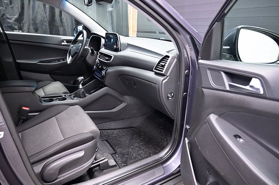 Hyundai Tucson 10 of 22