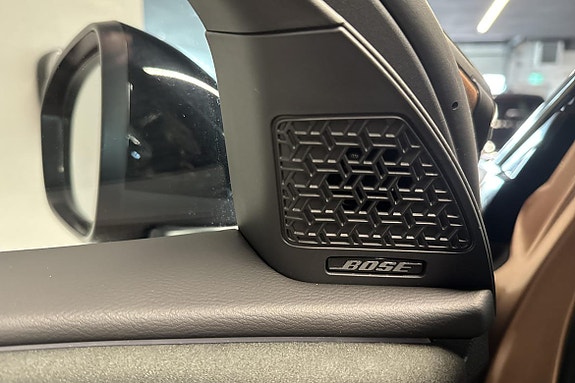 Nissan Ariya 17 of 23