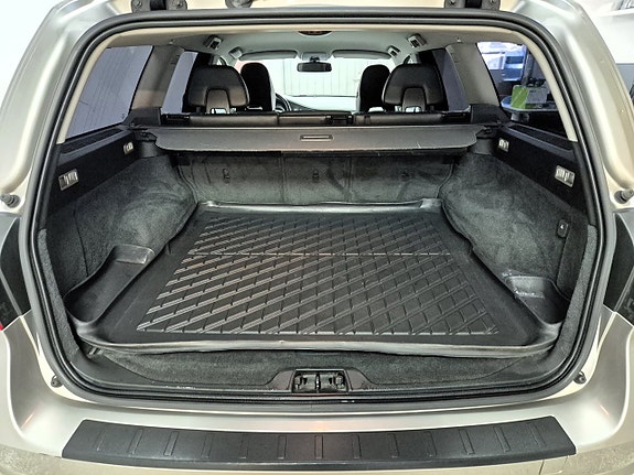Volvo V70 7 of 24