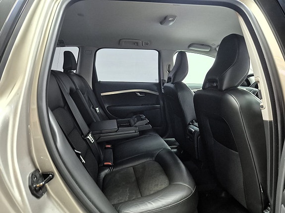 Volvo V70 23 of 24