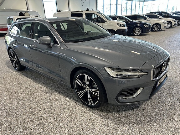 Volvo V60 5 of 27