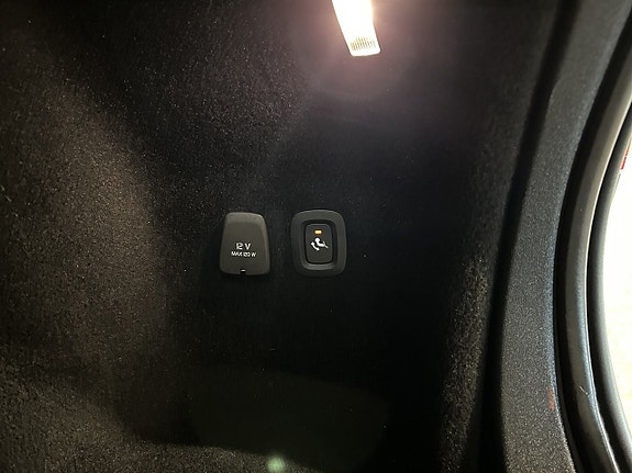 Volvo V60 16 of 27