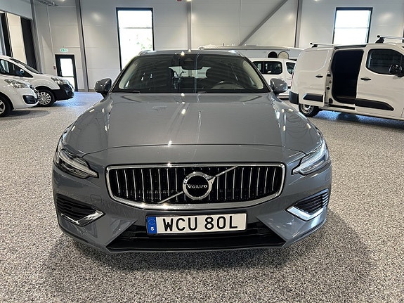 Volvo V60 9 of 27
