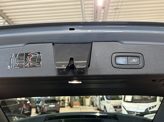 Volvo V60 17 of 27