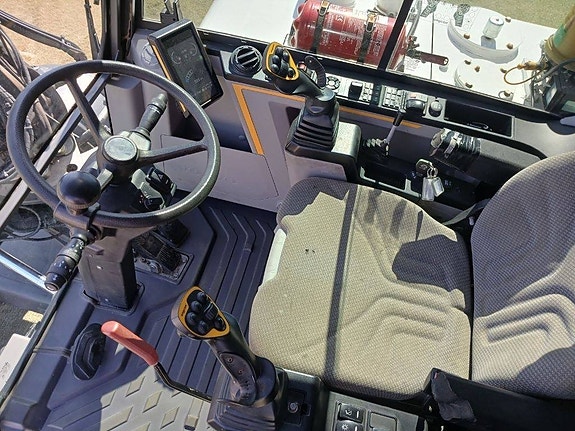 Volvo EW60 E, Hjulgrävare 11 of 23