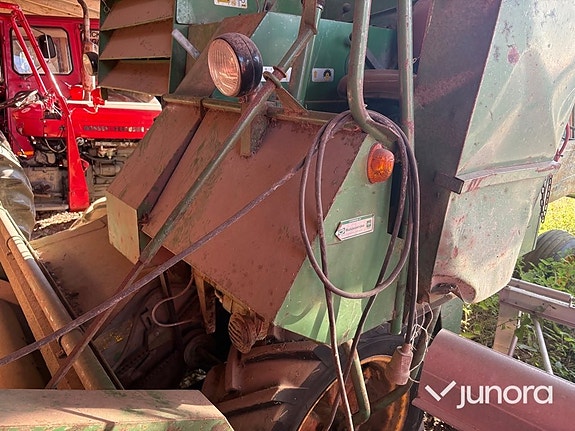 Skördetröska Volvo BM Aktiv 800 18 of 27