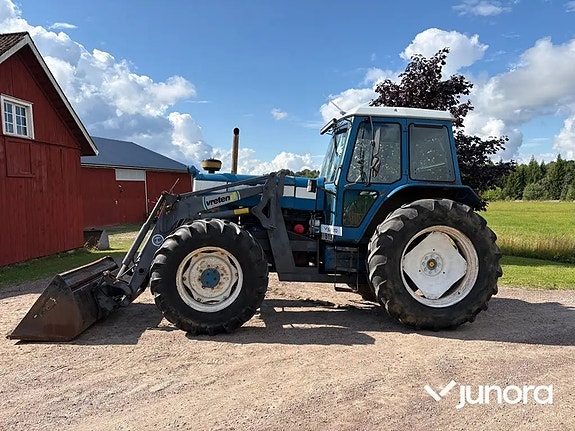 Traktor med frontlastare Ford 8210 3 of 30