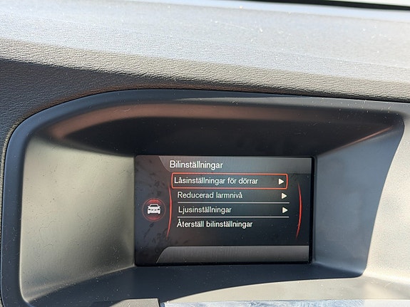 Volvo V60 27 of 30