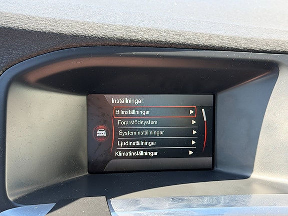 Volvo V60 26 of 30
