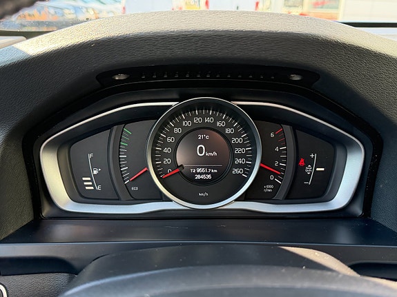 Volvo V60 15 of 30
