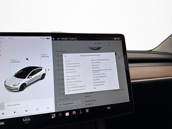 Tesla Model 3 24 of 30